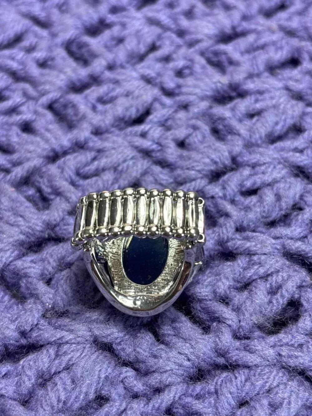Silvertone Dark Blue Cat's Eye Stretchy Ring Clear Rhinestones